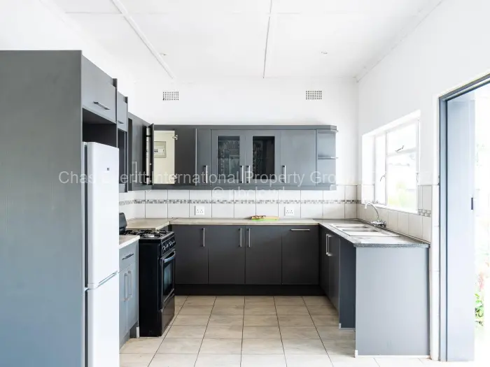 4 Bedroom House for Sale in Famona, Bulawayo