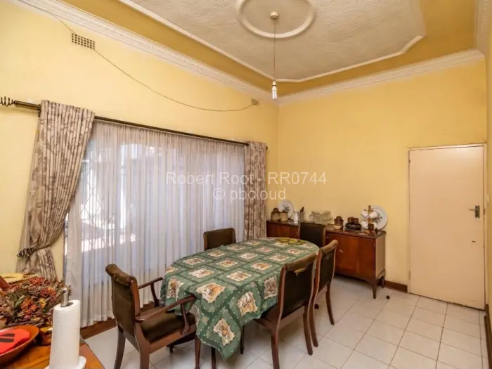 4 Bedroom House for Sale in Highlands, Harare