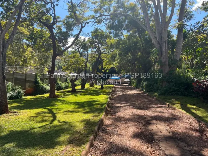 6 Bedroom House for Sale in Fairbridge Park, Mutare