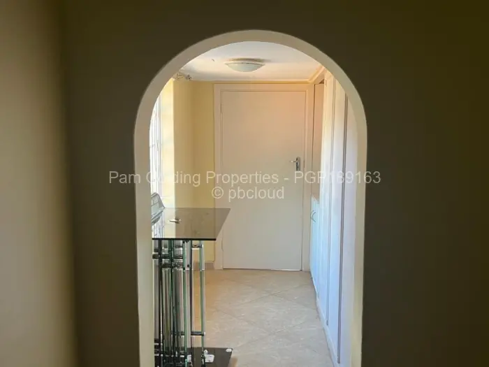 6 Bedroom House for Sale in Fairbridge Park, Mutare