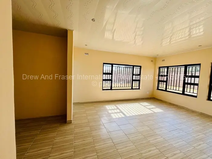 4 Bedroom House to Rent in Ridgeview