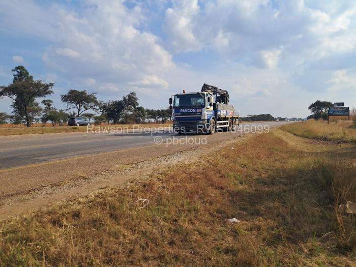 Commercial Stand for Sale in Norton, Norton