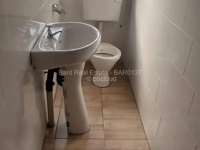 2 Bedroom Cottage/Garden Flat for Sale in Galloway, Norton