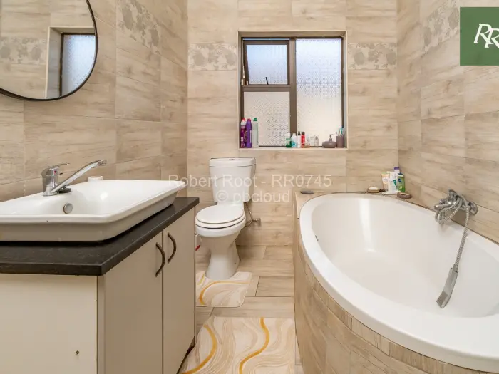 Townhouse/Cluster for Sale in Hogerty Hill, Harare