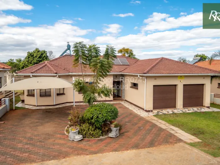 Townhouse/Cluster for Sale in Hogerty Hill, Harare