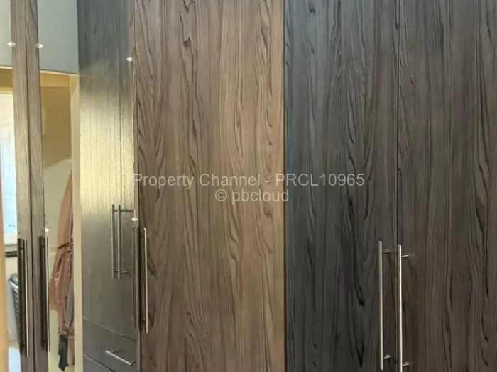 Townhouse/Cluster for Sale in Borrowdale, Harare