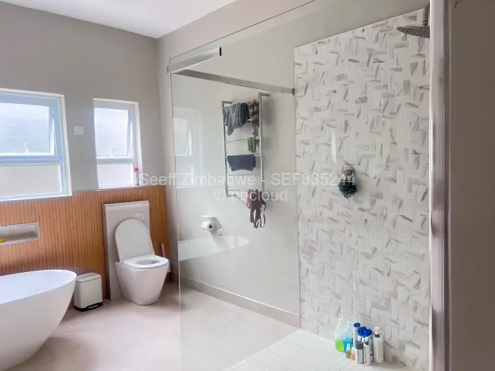 4 Bedroom House for Sale in Glen Lorne, Harare