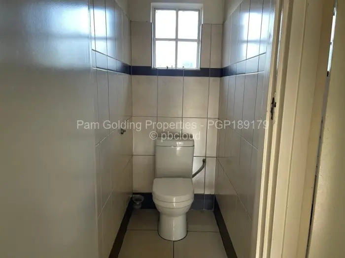 2 Bedroom Cottage/Garden Flat to Rent in Greystone Park