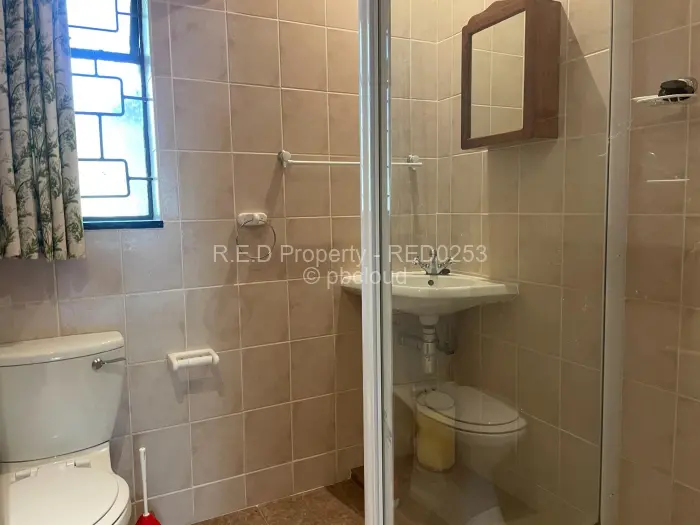 4 Bedroom House for Sale in Matsheumhlope, Bulawayo