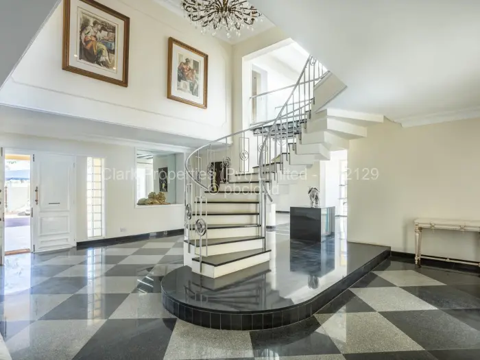 6 Bedroom House for Sale in Mount Pleasant, Harare