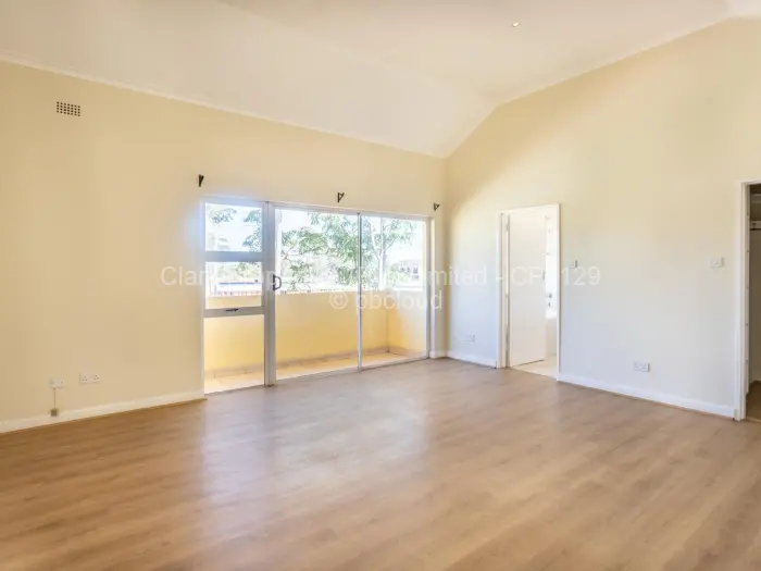 6 Bedroom House for Sale in Mount Pleasant, Harare