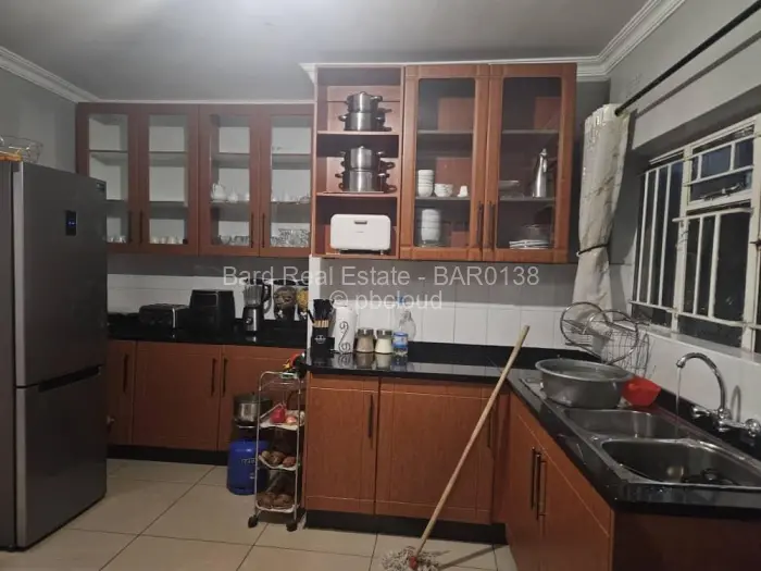 3 Bedroom House for Sale in Mainway Meadows, Harare