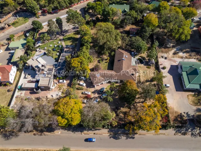 6 Bedroom House for Sale in Newlands, Harare