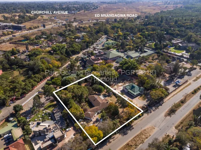 6 Bedroom House for Sale in Newlands, Harare