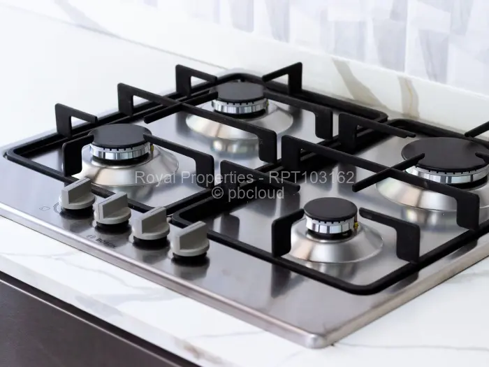 Townhouse/Cluster for Sale in Hillside Byo, Bulawayo