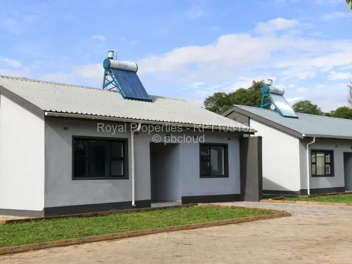 Townhouse/Cluster for Sale in Hillside Byo, Bulawayo