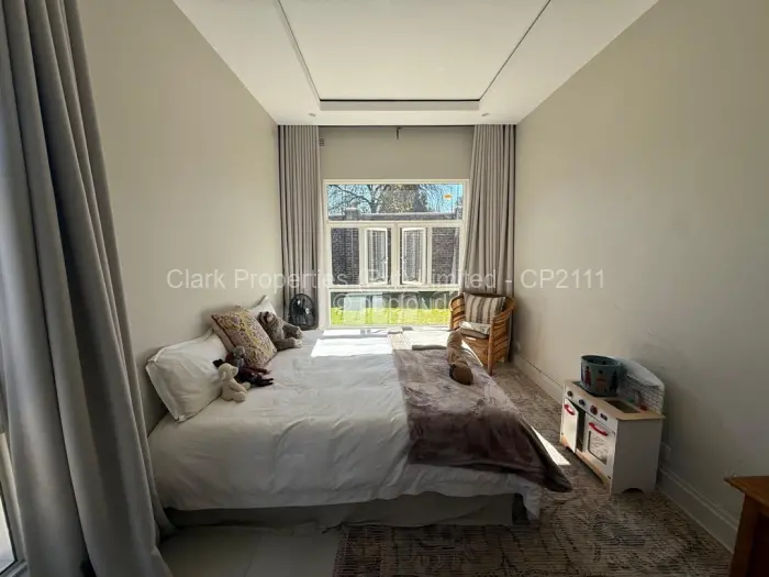 Townhouse/Complex/Cluster to Rent in Highlands