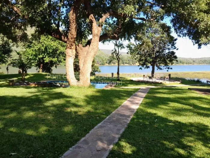 Warehouse/Industrial for Sale in Chirundu, Chirundu