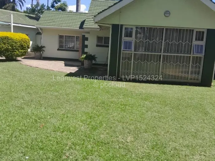 5 Bedroom House for Sale in Alexandra Park, Harare