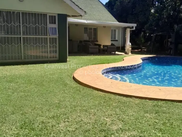 5 Bedroom House for Sale in Alexandra Park, Harare