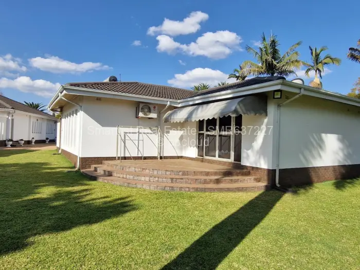 6 Bedroom House for Sale in Milton Park, Harare