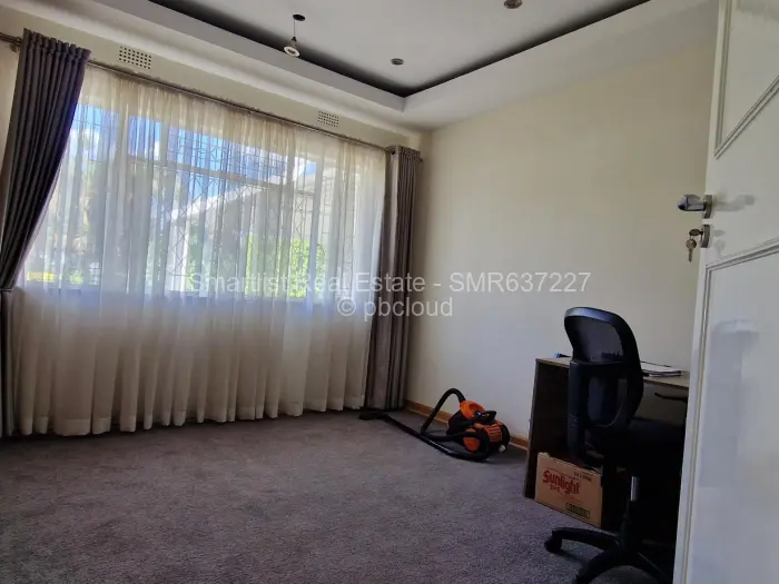 6 Bedroom House for Sale in Milton Park, Harare