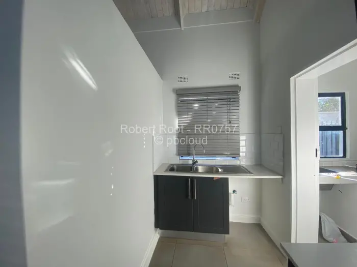 Townhouse/Complex/Cluster to Rent in Kensington, Harare