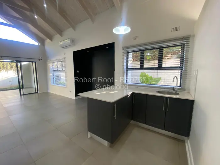 Townhouse/Complex/Cluster to Rent in Kensington, Harare
