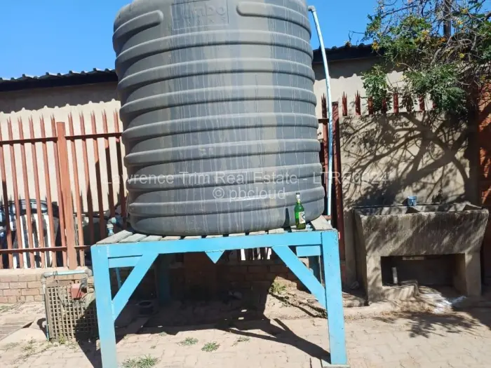 Other Commercial for Sale in Ngezi, Ngezi