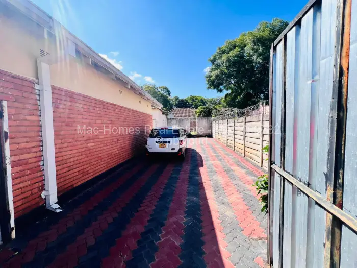 3 Bedroom House for Sale in Avondale West, Harare