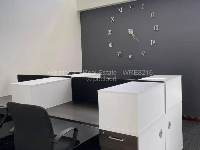 Commercial Property to Rent in Avenues