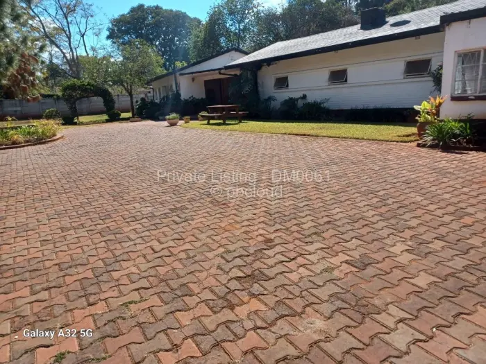 4 Bedroom House to Rent in Borrowdale, Harare