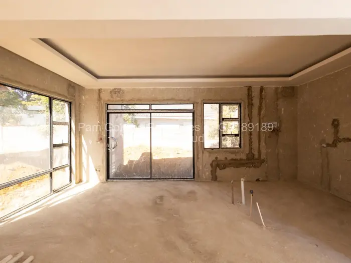 Townhouse/Cluster for Sale in Borrowdale West, Harare