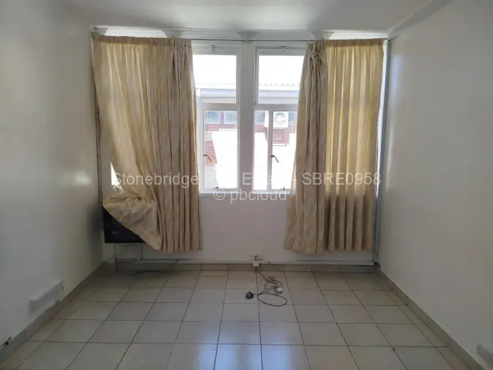 Warehouse/Industrial to Rent in Bulawayo City Centre, Bulawayo