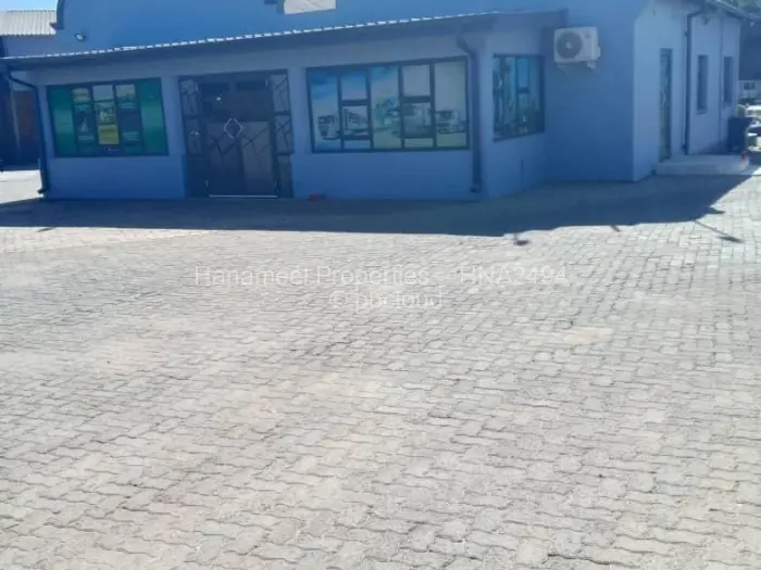 Commercial Property to Rent in Waterfalls