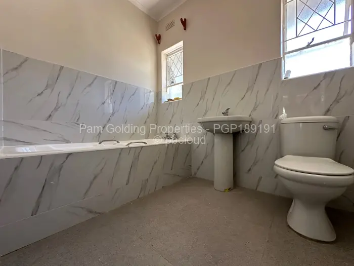 5 Bedroom House to Rent in The Grange