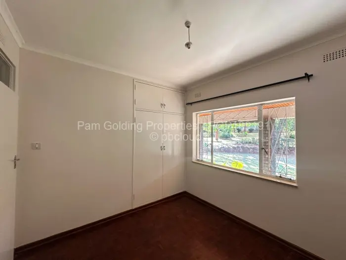 5 Bedroom House to Rent in The Grange