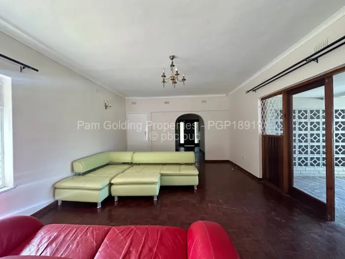 5 Bedroom House to Rent in The Grange