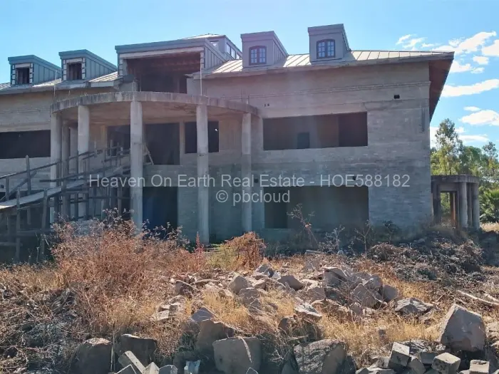 12 Bedroom House for Sale in Hatfield, Harare