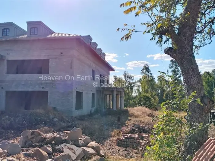 12 Bedroom House for Sale in Hatfield, Harare