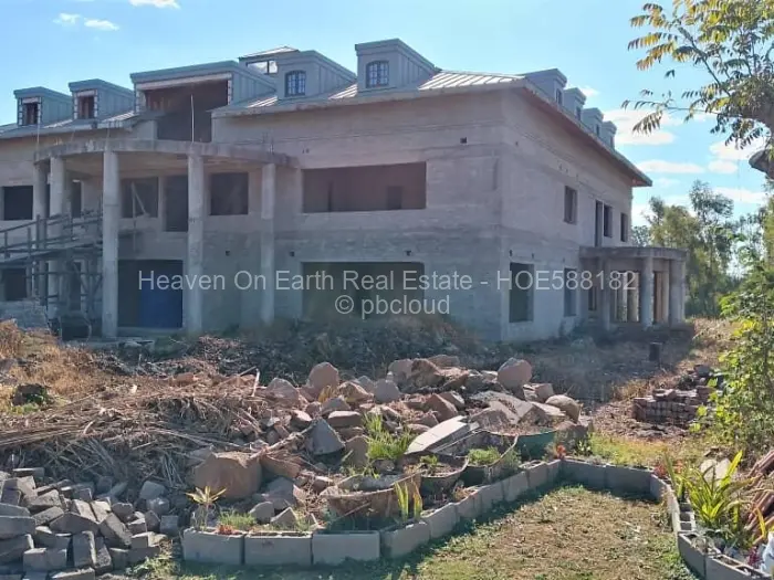 12 Bedroom House for Sale in Hatfield, Harare