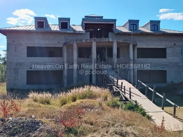 12 Bedroom House for Sale in Hatfield, Harare