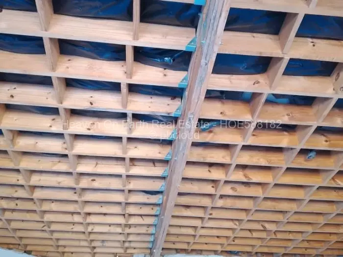 12 Bedroom House for Sale in Hatfield, Harare