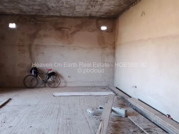 12 Bedroom House for Sale in Hatfield, Harare