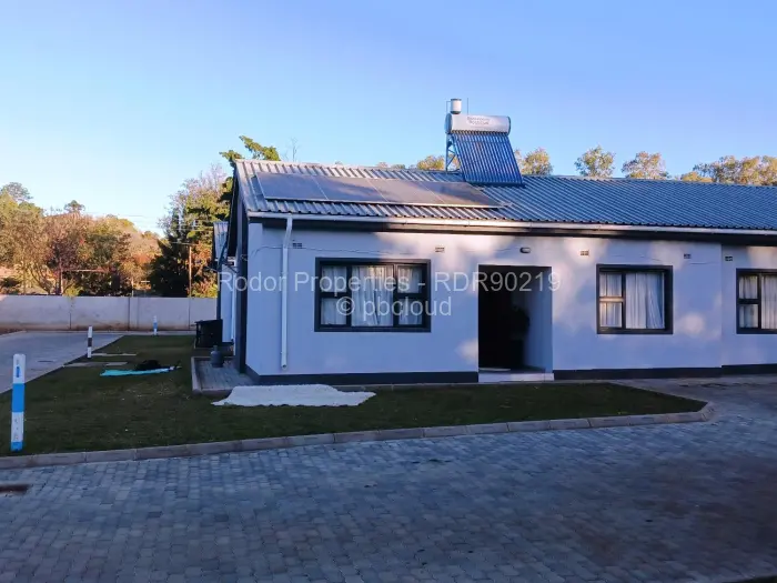 Townhouse/Cluster for Sale in Hillside Byo, Bulawayo