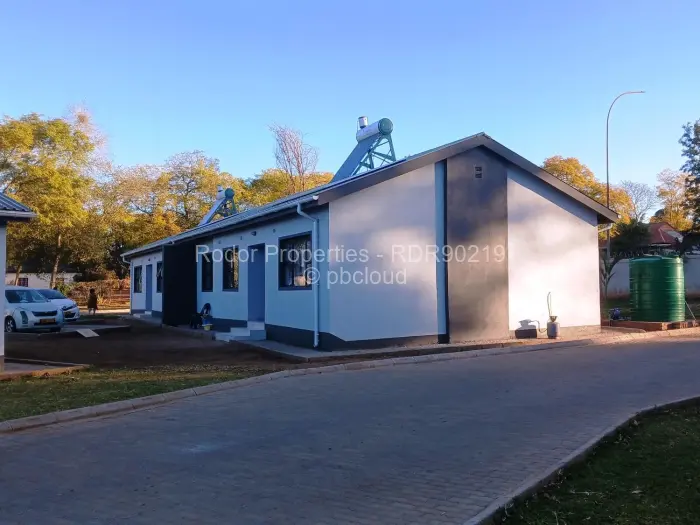 Townhouse/Cluster for Sale in Hillside Byo, Bulawayo