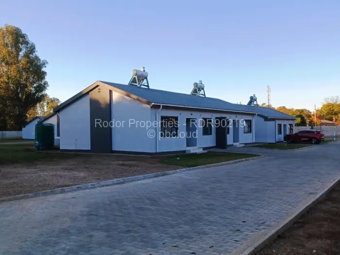 Townhouse/Cluster for Sale in Hillside Byo, Bulawayo