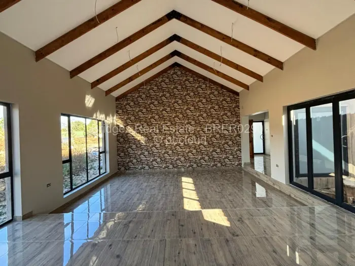 Townhouse/Cluster for Sale in Greendale North, Harare