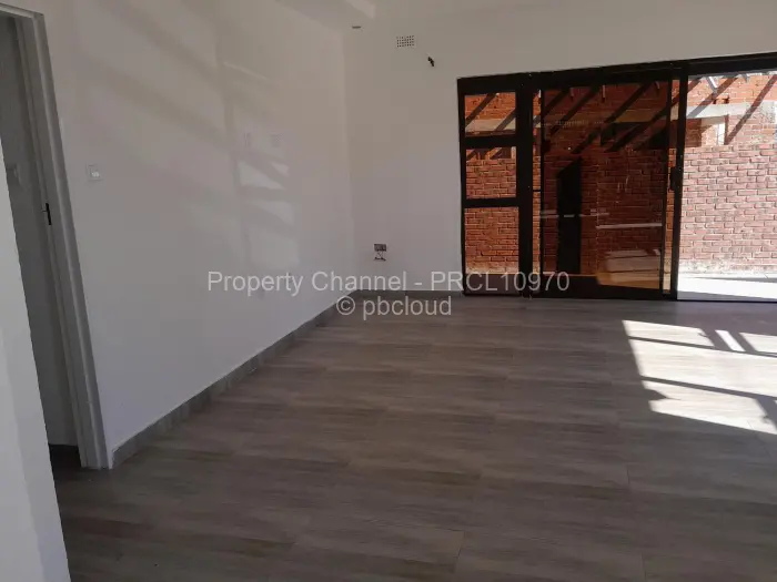 Townhouse/Cluster for Sale in Mabvazuva Estates, Ruwa