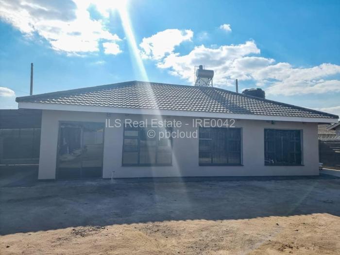 3 Bedroom Cottage/Garden Flat to Rent in Zimre Park, Harare